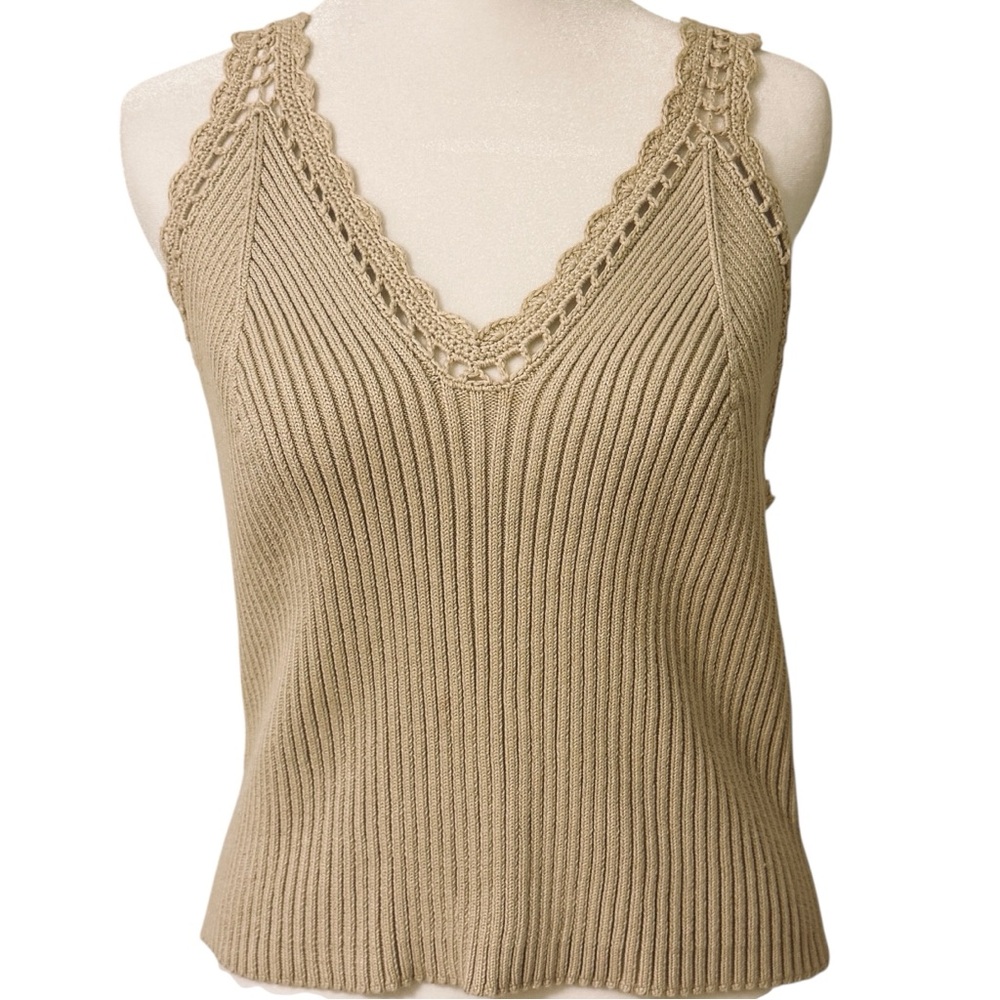 House of Harlow Cream Knit Small Knit Sleeveless V-Neck Top NWT
